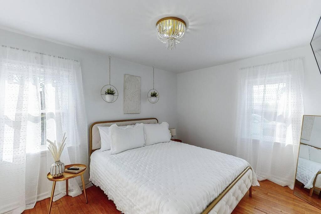 End Zone Escape-Light And Bright Hof Village Home แคนตัน ภายนอก รูปภาพ