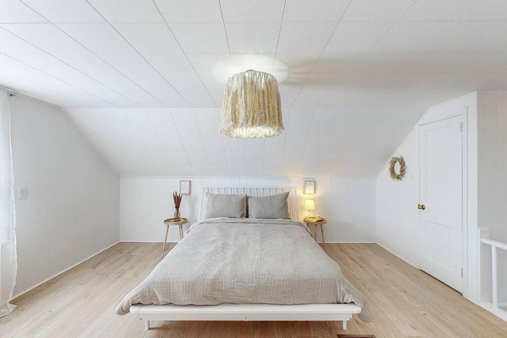 End Zone Escape-Light And Bright Hof Village Home แคนตัน ภายนอก รูปภาพ